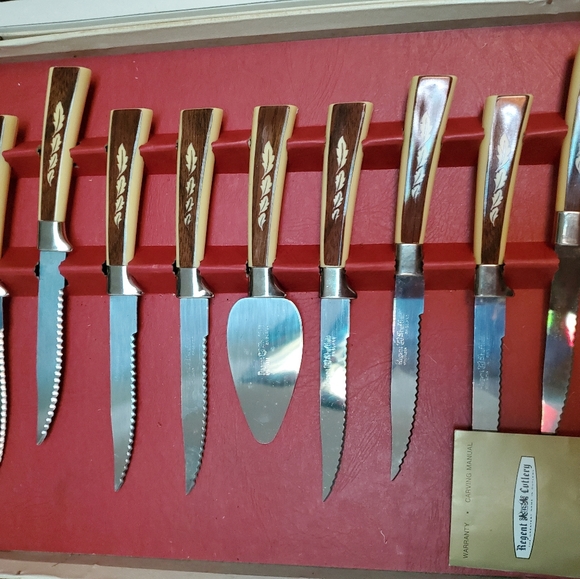 Vintage Sheffield English Cutlery 19 Piece Treasure Chest - Picture 3 of 8
